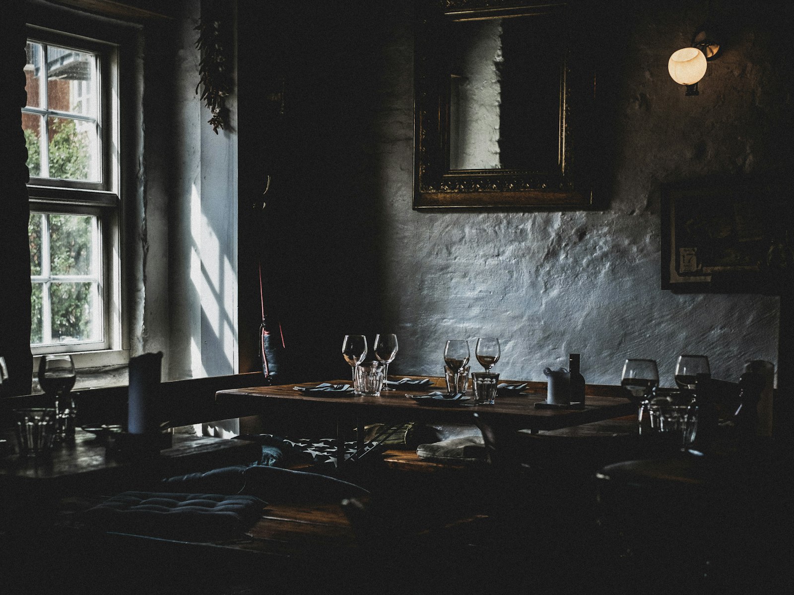 Hospitality & Dining